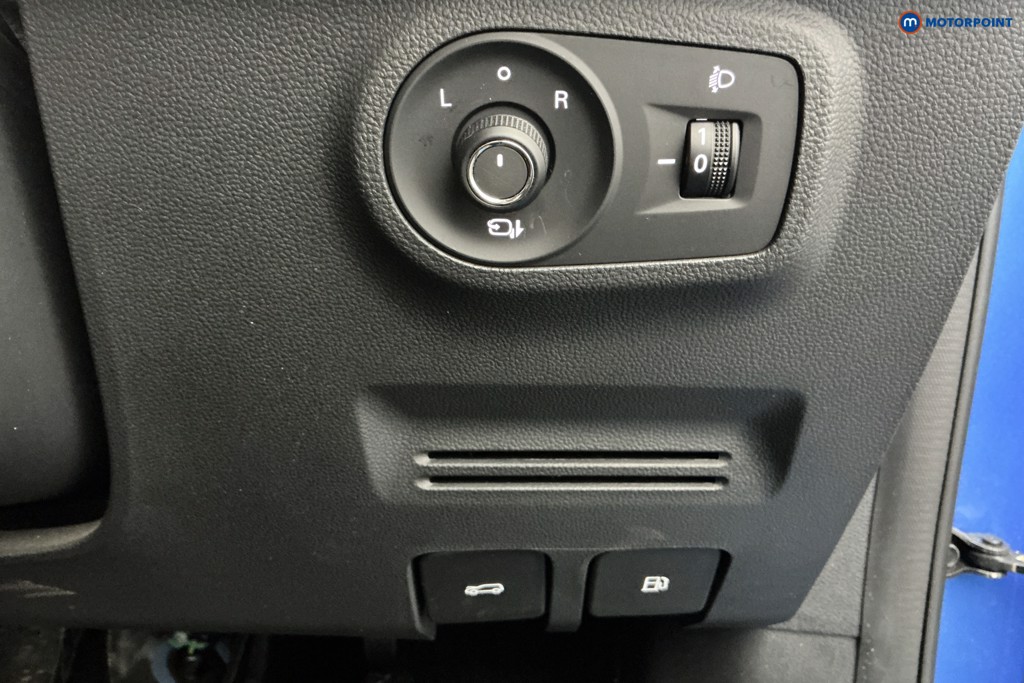 Mg Motor Uk ZS Exclusive Manual Petrol SUV - Stock Number (1620572) - 26th supplementary image