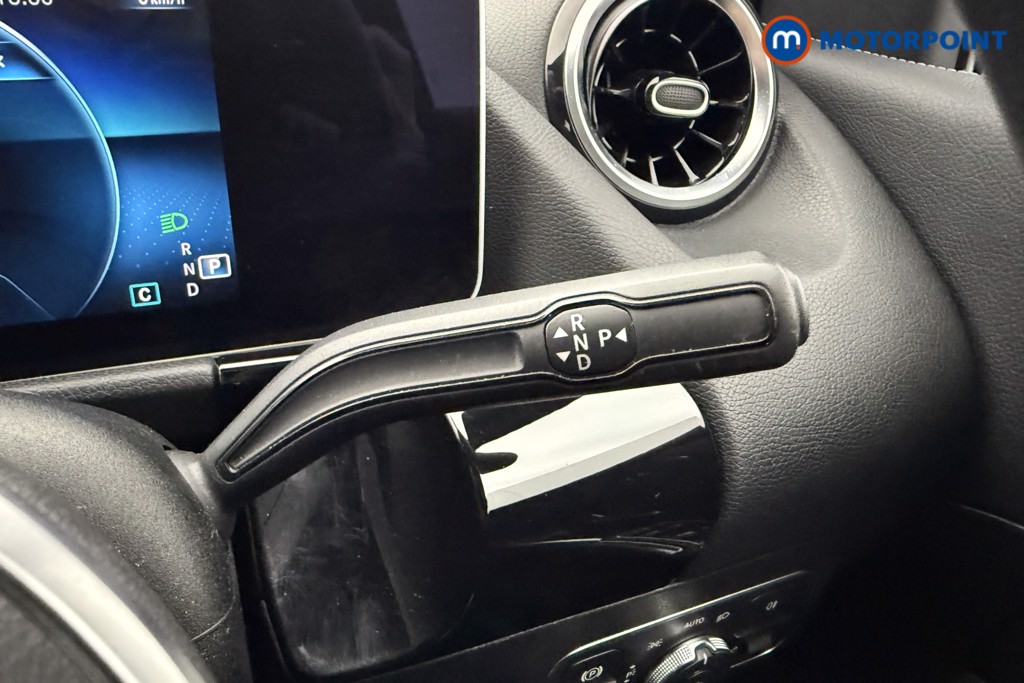 Mercedes-Benz B Class Sport Automatic Diesel Hatchback - Stock Number (1620711) - 8th supplementary image