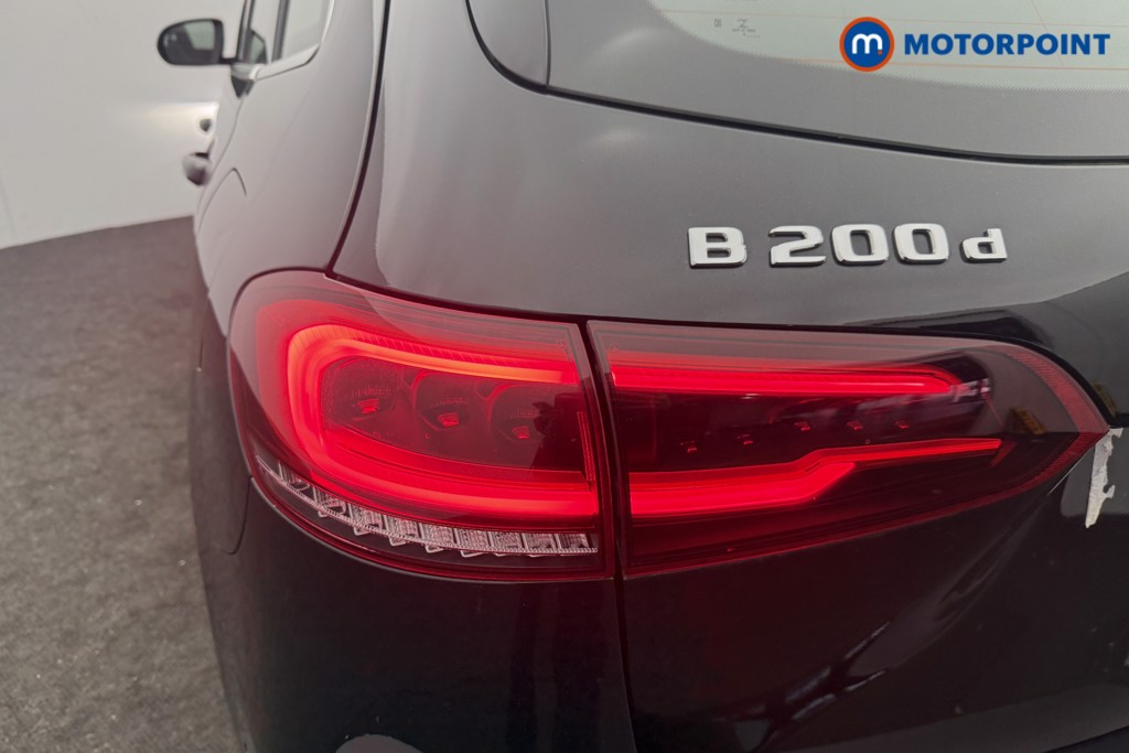 Mercedes-Benz B Class Sport Automatic Diesel Hatchback - Stock Number (1620711) - 16th supplementary image