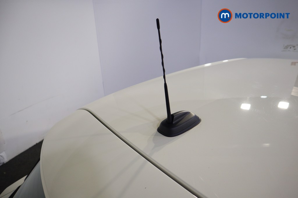 Mini Hatchback Cooper Classic Manual Petrol Hatchback - Stock Number (1620864) - 28th supplementary image