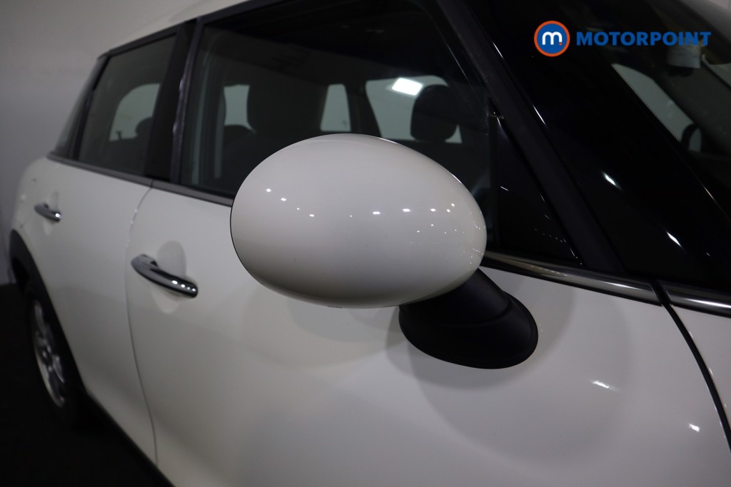 Mini Hatchback Cooper Classic Manual Petrol Hatchback - Stock Number (1620864) - 29th supplementary image