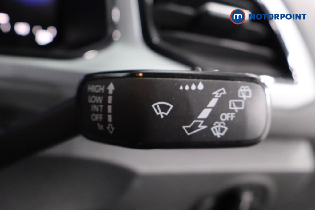 Volkswagen T-Roc Life Automatic Petrol SUV - Stock Number (1620915) - 10th supplementary image