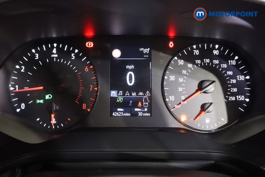 Renault Captur Iconic Manual Petrol SUV - Stock Number (1620942) - 4th supplementary image