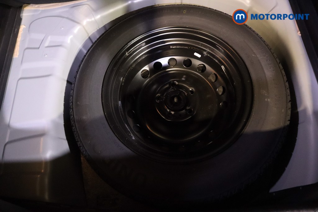 Renault Captur Iconic Manual Petrol SUV - Stock Number (1620942) - 30th supplementary image