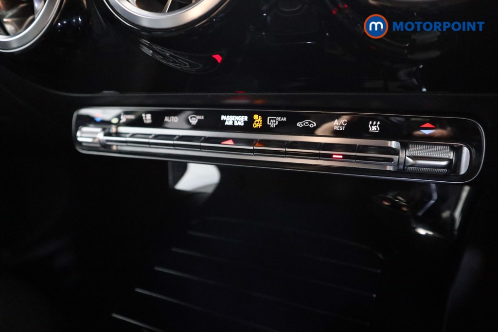 Mercedes-Benz A Class Amg Line Edition Automatic Petrol Plug-In Hybrid Saloon - Stock Number (1621152) - 8th supplementary image