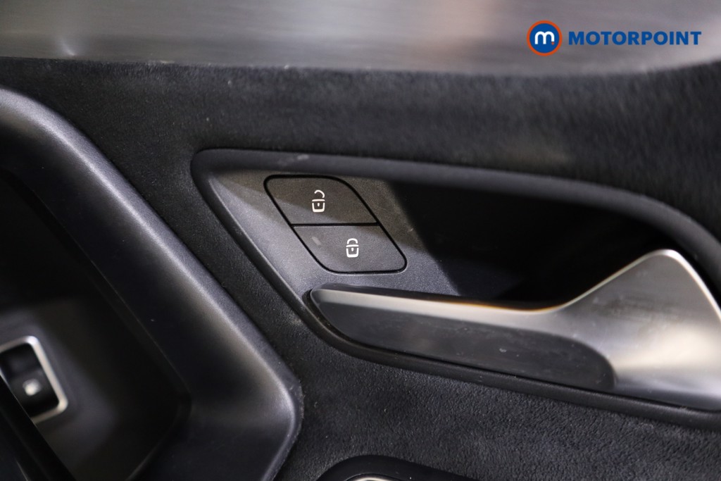 Mercedes-Benz A Class Amg Line Edition Automatic Petrol Plug-In Hybrid Saloon - Stock Number (1621152) - 14th supplementary image