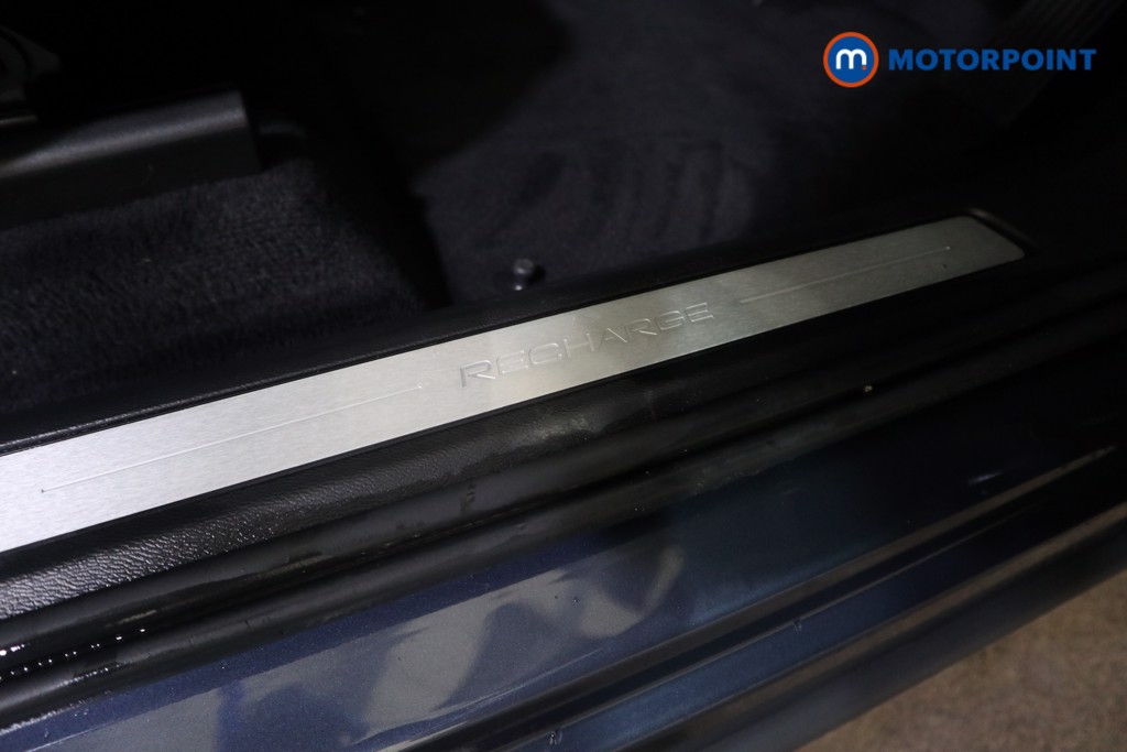 Volvo Xc60 Core Automatic Petrol Plug-In Hybrid SUV - Stock Number (1621176) - 15th supplementary image