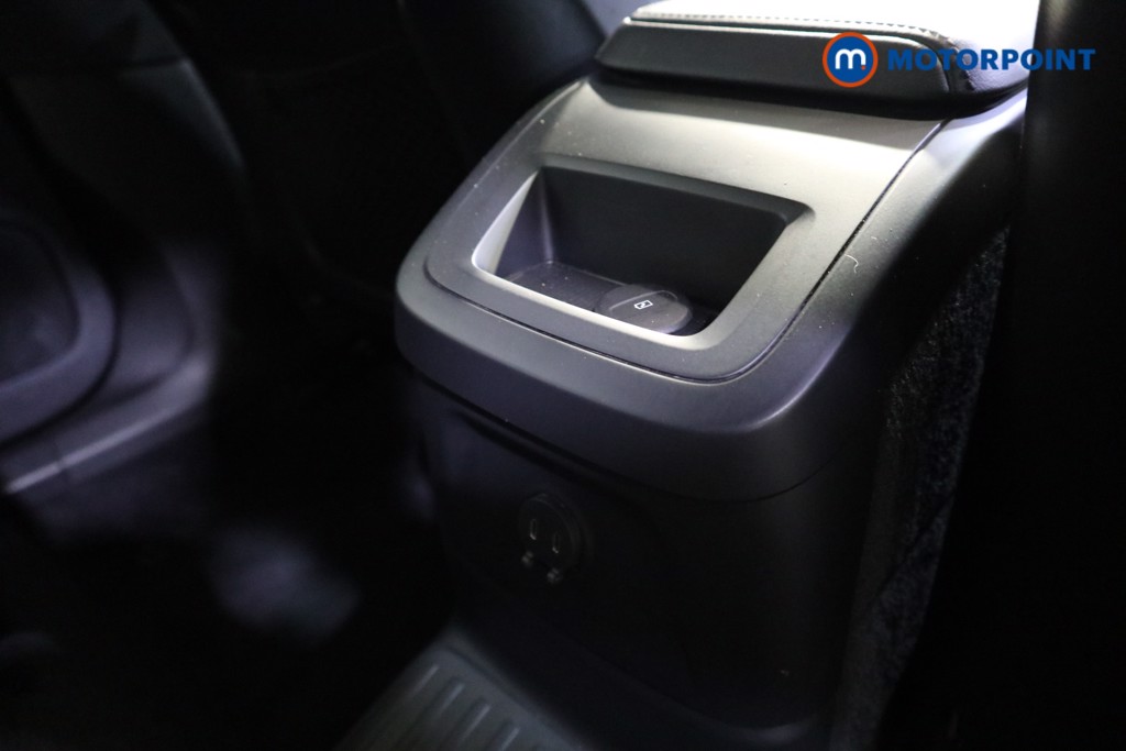 Volvo Xc60 Core Automatic Petrol Plug-In Hybrid SUV - Stock Number (1621176) - 21st supplementary image