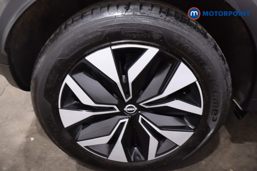 Nissan Juke Acenta Premium Manual Petrol SUV - Stock Number (1621213) - 9th supplementary image