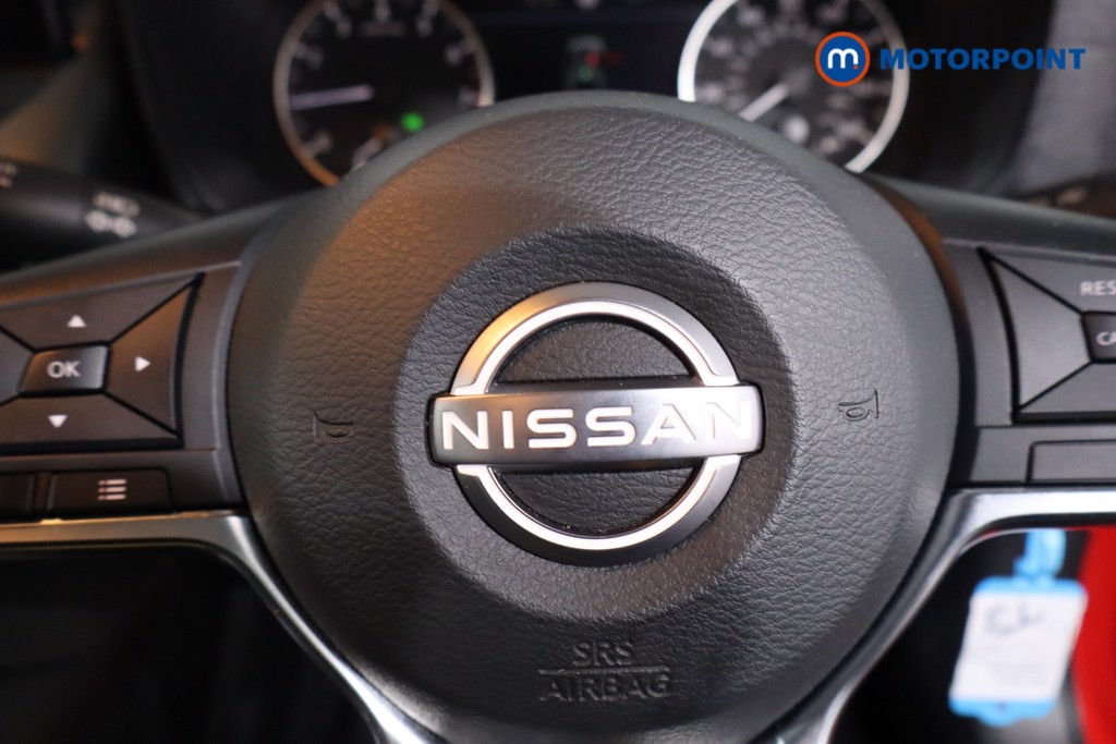 Nissan Juke Acenta Premium Manual Petrol SUV - Stock Number (1621213) - 13th supplementary image