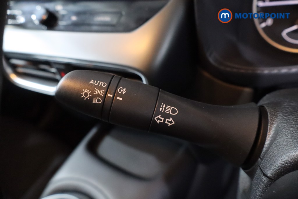 Nissan Juke Acenta Premium Manual Petrol SUV - Stock Number (1621213) - 14th supplementary image