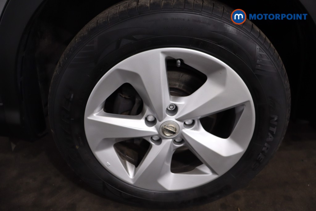 Nissan Qashqai Acenta Premium Manual Petrol SUV - Stock Number (1621218) - 11th supplementary image