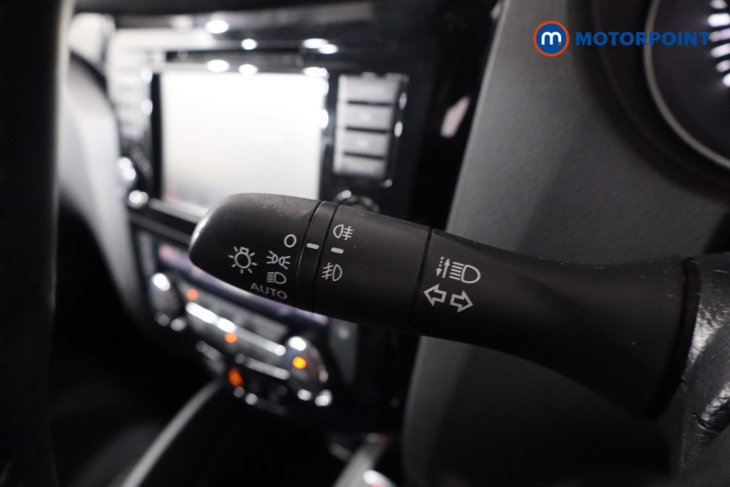 Nissan Qashqai Acenta Premium Manual Petrol SUV - Stock Number (1621218) - 14th supplementary image