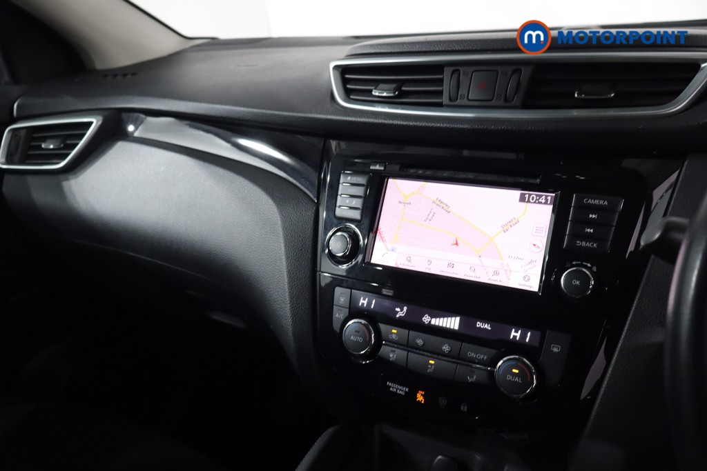 Nissan Qashqai Acenta Premium Manual Petrol SUV - Stock Number (1621218) - 20th supplementary image