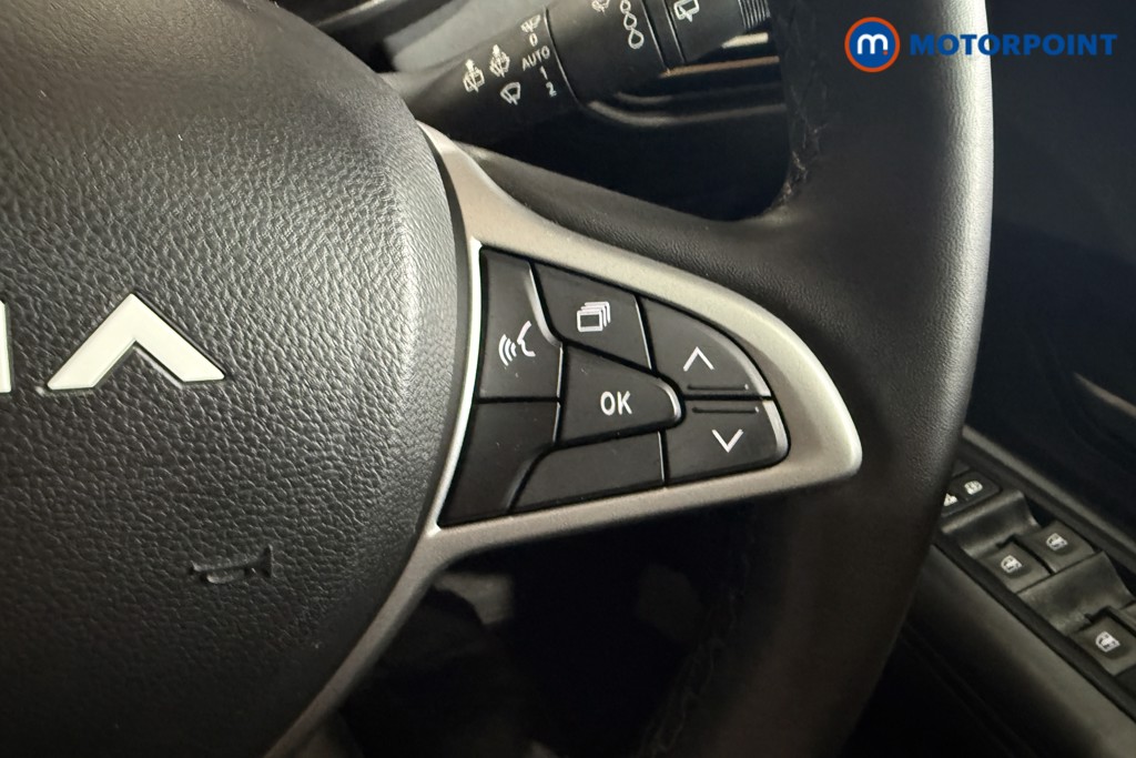 Dacia Sandero Stepway Extreme Manual Petrol Hatchback - Stock Number (1621258) - 7th supplementary image