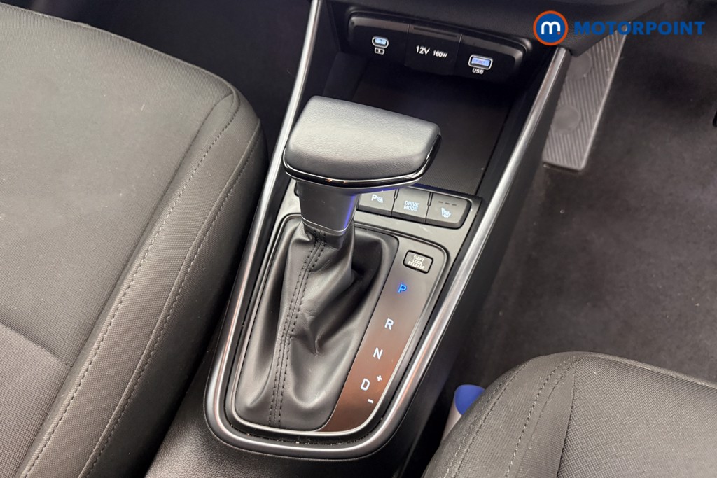 Hyundai I20 Premium Automatic Petrol Hatchback - Stock Number (1621297) - 4th supplementary image