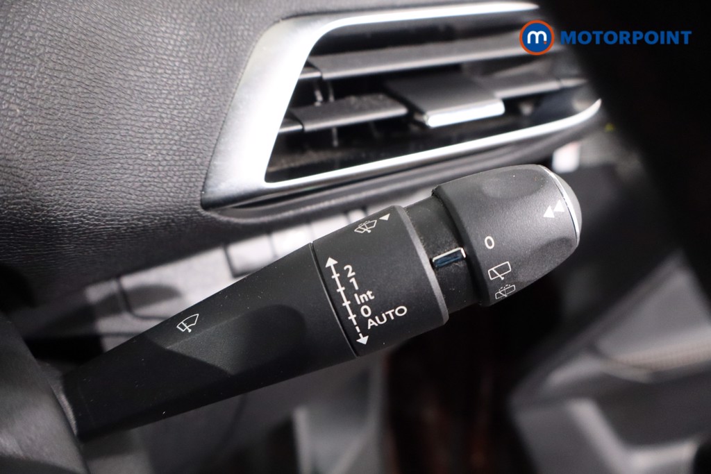 Peugeot 3008 Gt Line Manual Petrol SUV - Stock Number (1621374) - 17th supplementary image