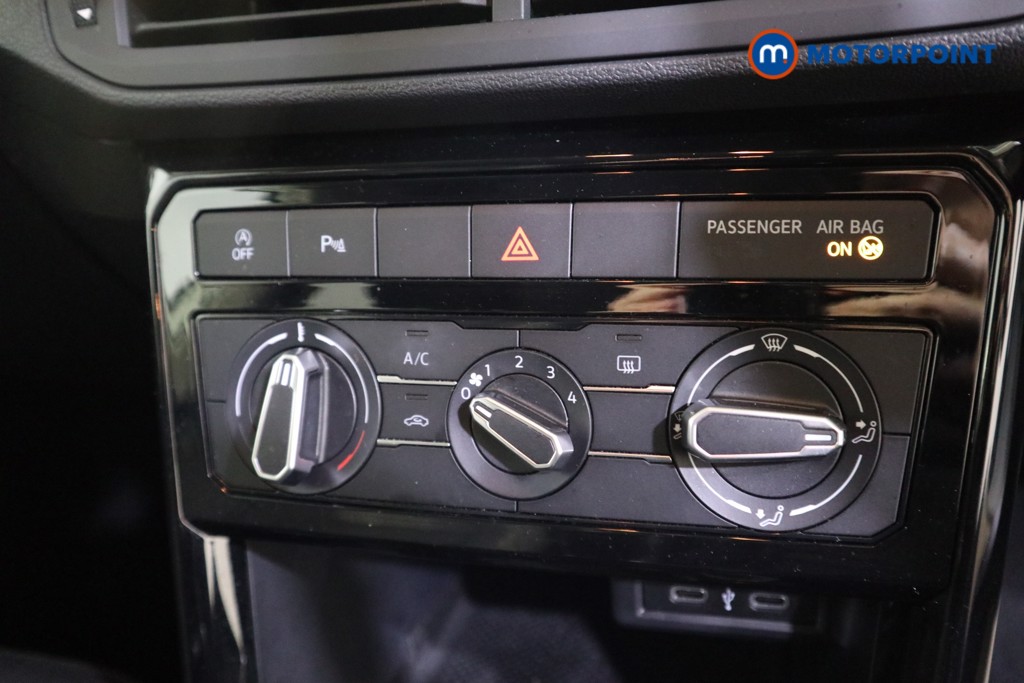 Volkswagen T-Cross Black Edition Manual Petrol SUV - Stock Number (1621423) - 6th supplementary image