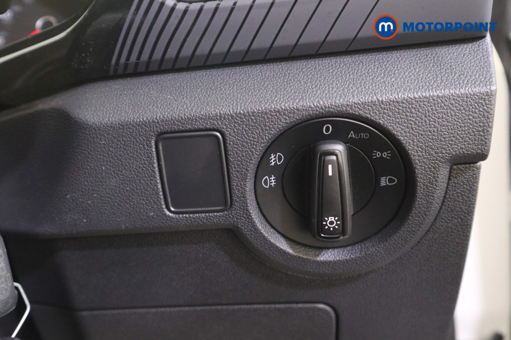 Volkswagen T-Cross Black Edition Manual Petrol SUV - Stock Number (1621423) - 11th supplementary image