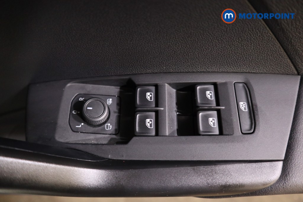 Volkswagen T-Cross Black Edition Manual Petrol SUV - Stock Number (1621423) - 12th supplementary image