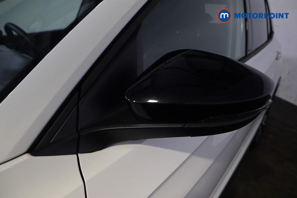 Volkswagen T-Cross Black Edition Manual Petrol SUV - Stock Number (1621423) - 30th supplementary image