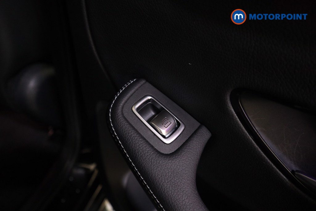 Mercedes-Benz GLC Amg Line Automatic Petrol SUV - Stock Number (1621435) - 23rd supplementary image