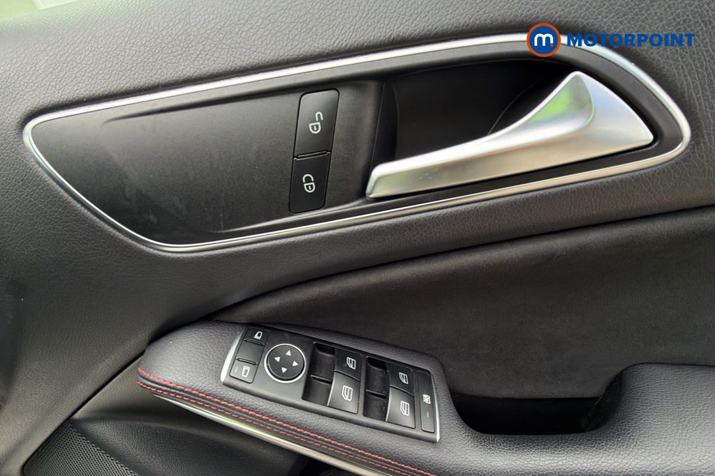 Mercedes-Benz A Class Amg Line Manual Petrol Hatchback - Stock Number (1621701) - 20th supplementary image