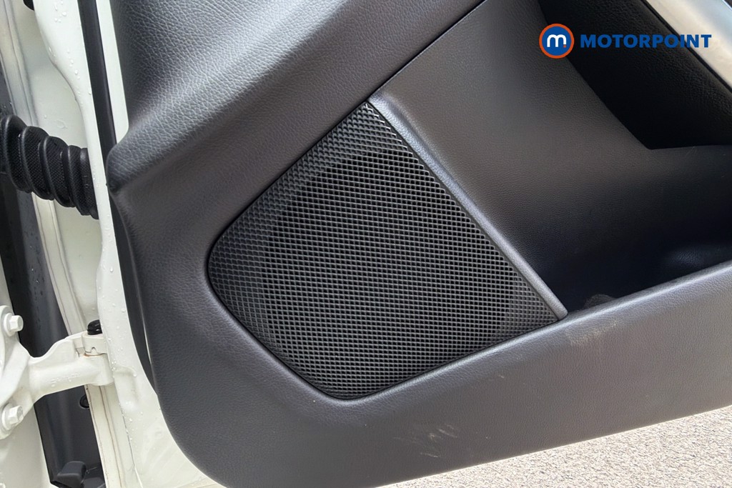 Mercedes-Benz A Class Amg Line Manual Petrol Hatchback - Stock Number (1621701) - 21st supplementary image