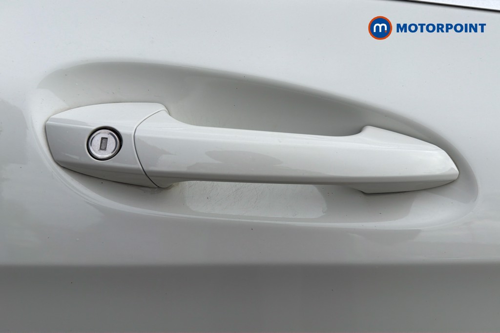 Mercedes-Benz A Class Amg Line Manual Petrol Hatchback - Stock Number (1621701) - 42nd supplementary image