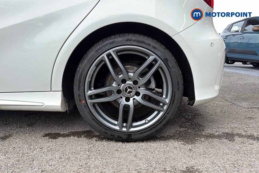 Mercedes-Benz A Class Amg Line Manual Petrol Hatchback - Stock Number (1621701) - 48th supplementary image