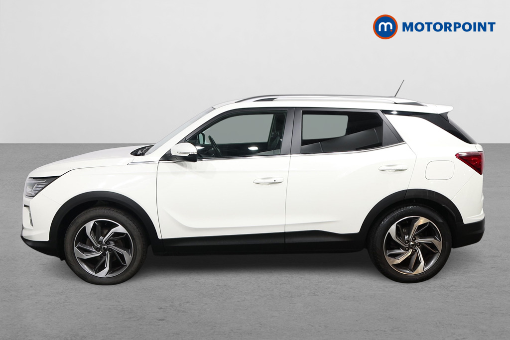 Ssangyong Korando Ultimate Automatic Petrol SUV - Stock Number (1621863) - Passenger side