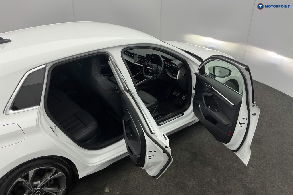 Audi A3 S Line Automatic Petrol Hatchback - Stock Number (1622304) - 5th supplementary image
