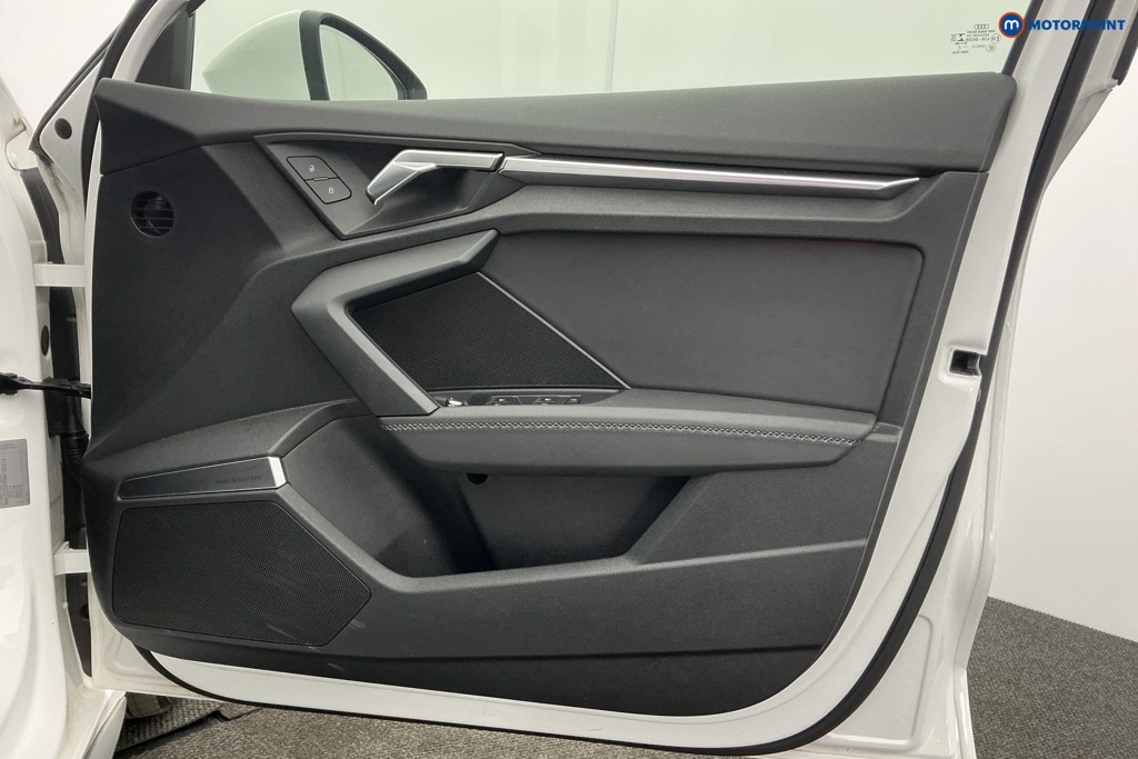 Audi A3 S Line Automatic Petrol Hatchback - Stock Number (1622304) - 24th supplementary image