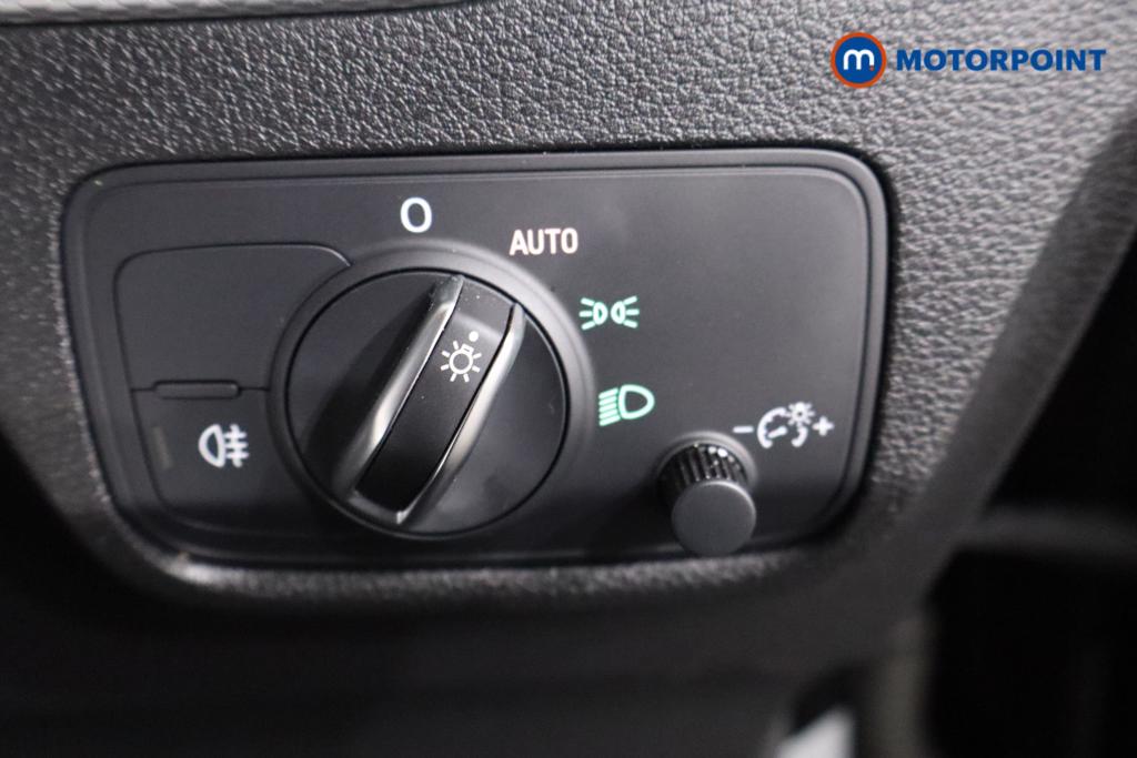 Audi Q2 Technik Manual Petrol SUV - Stock Number (1622513) - 15th supplementary image