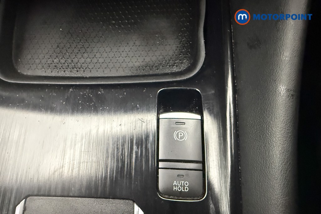 Nissan Qashqai N-Connecta Automatic Petrol SUV - Stock Number (1622593) - 15th supplementary image