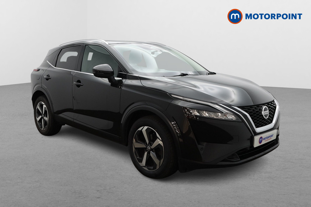 Nissan Qashqai N-Connecta Automatic Petrol SUV - Stock Number (1622593) - Drivers side front corner