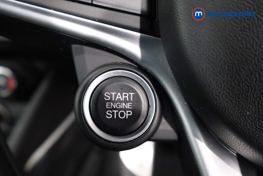 Alfa Romeo Stelvio Nero Edizione Automatic Petrol SUV - Stock Number (1622834) - 15th supplementary image