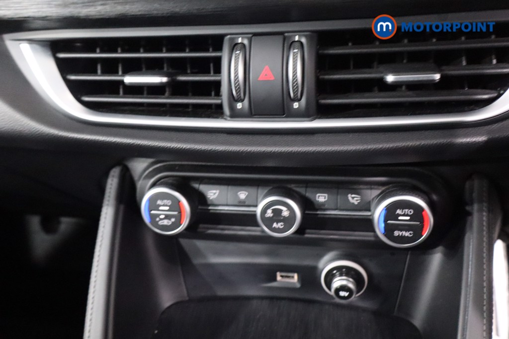 Alfa Romeo Stelvio Nero Edizione Automatic Petrol SUV - Stock Number (1622834) - 20th supplementary image