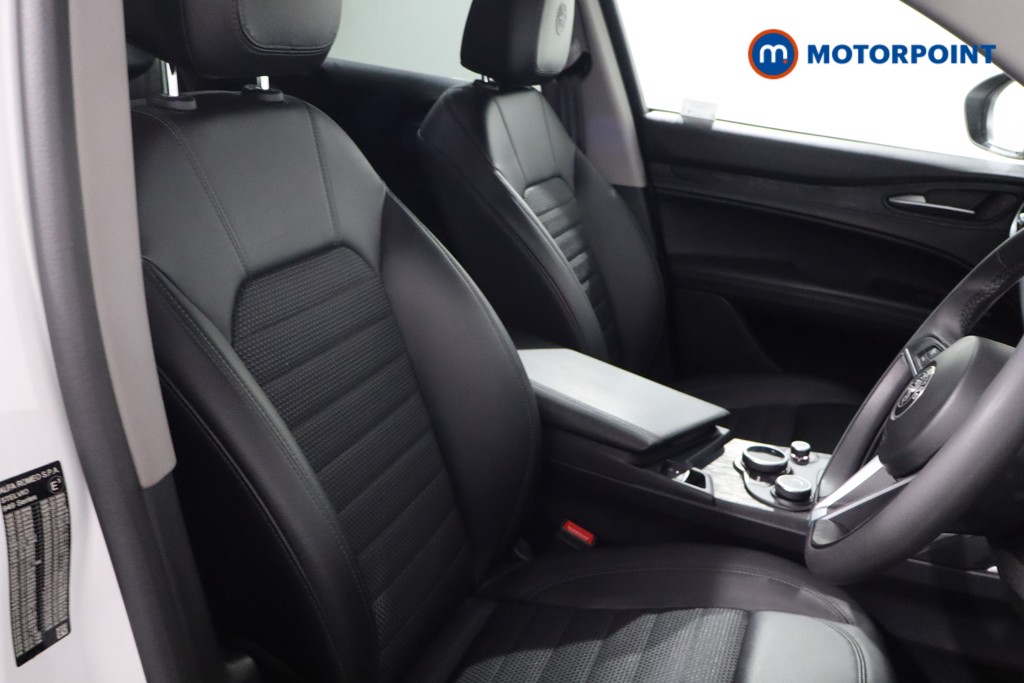 Alfa Romeo Stelvio Nero Edizione Automatic Petrol SUV - Stock Number (1622834) - 24th supplementary image