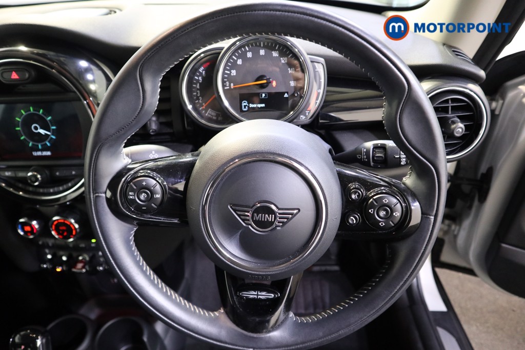 Mini Hatchback Cooper Exclusive Automatic Petrol Hatchback - Stock Number (1622845) - 2nd supplementary image