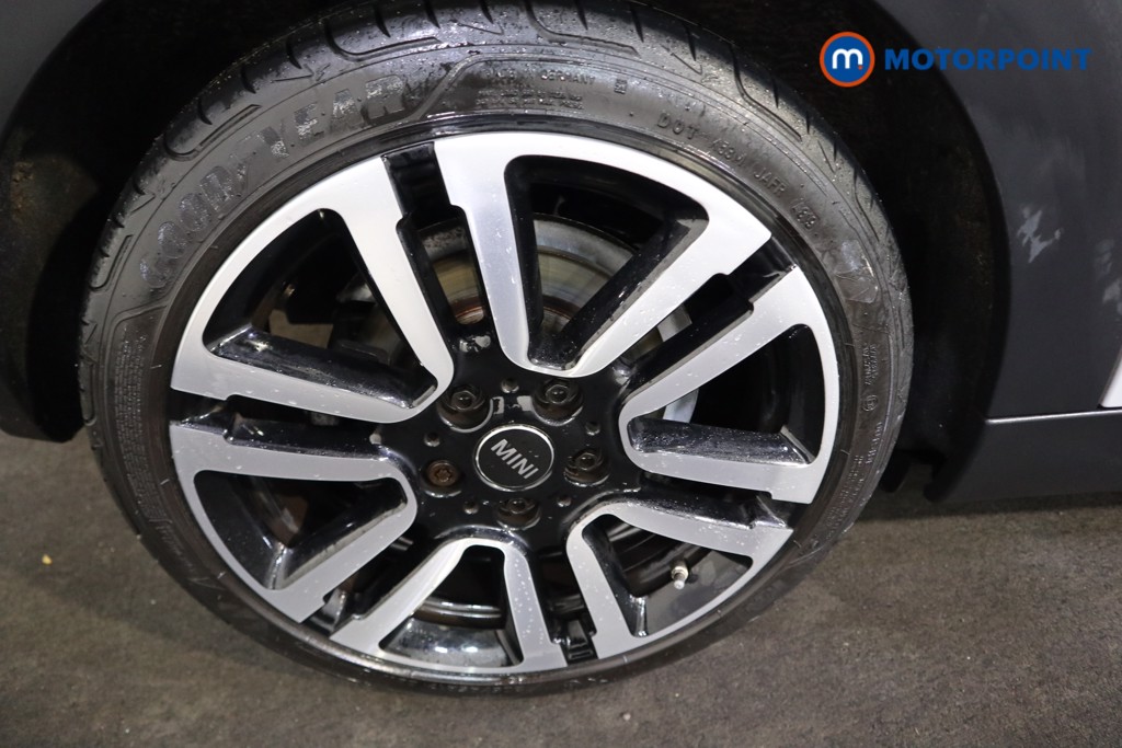 Mini Hatchback Cooper Exclusive Automatic Petrol Hatchback - Stock Number (1622845) - 21st supplementary image