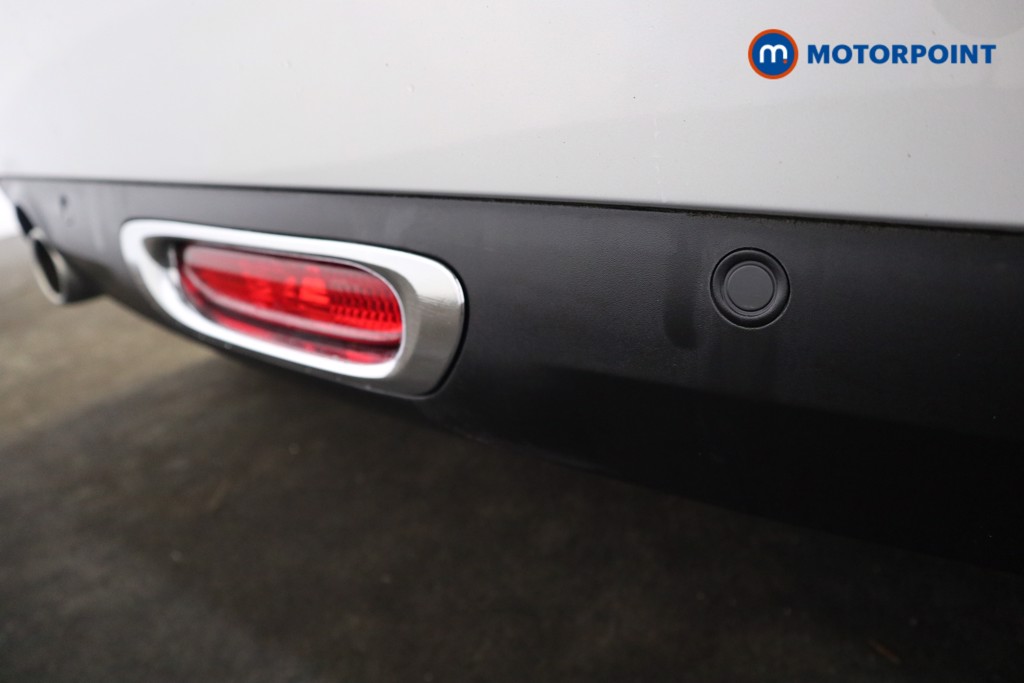 Mini Hatchback Cooper Exclusive Automatic Petrol Hatchback - Stock Number (1622845) - 25th supplementary image