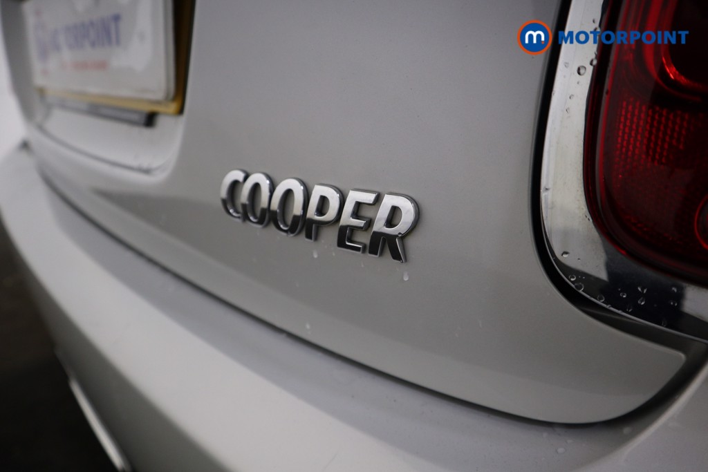 Mini Hatchback Cooper Exclusive Automatic Petrol Hatchback - Stock Number (1622845) - 27th supplementary image