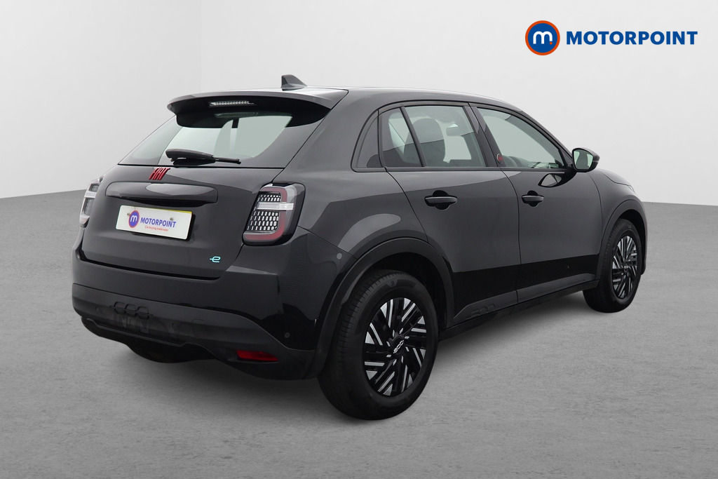 Fiat 600 RED Automatic Electric SUV - Stock Number (1622860) - Drivers side rear corner