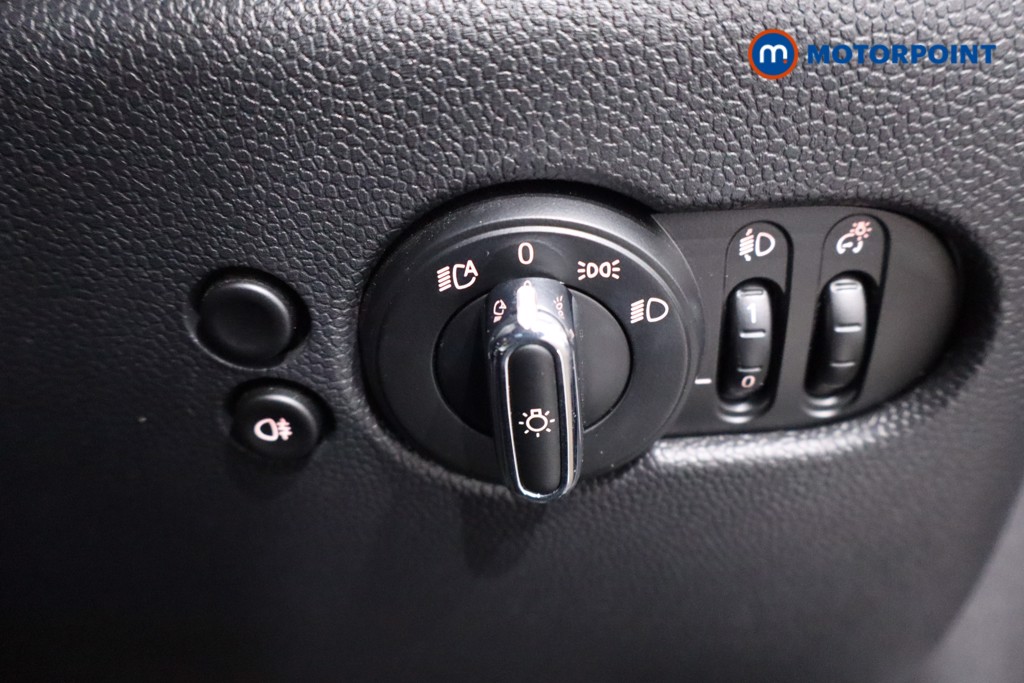 Mini Convertible Cooper Exclusive Automatic Petrol Convertible - Stock Number (1623204) - 18th supplementary image