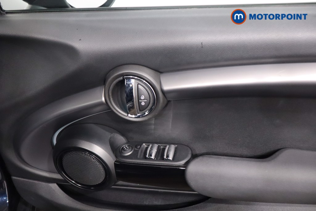 Mini Convertible Cooper Exclusive Automatic Petrol Convertible - Stock Number (1623204) - 27th supplementary image