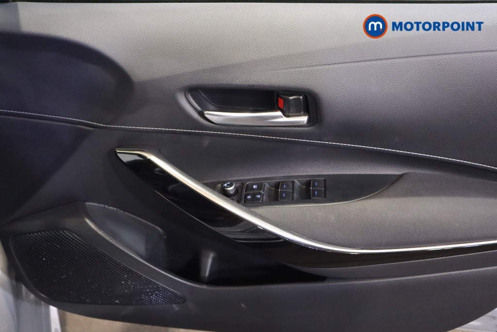 Toyota Corolla Gr Sport Automatic Petrol-Electric Hybrid Hatchback - Stock Number (1623220) - 14th supplementary image