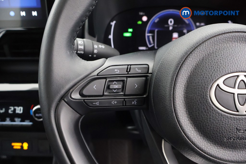 Toyota Yaris Cross Icon Automatic Petrol-Electric Hybrid Estate - Stock Number (1623396) - 2nd supplementary image