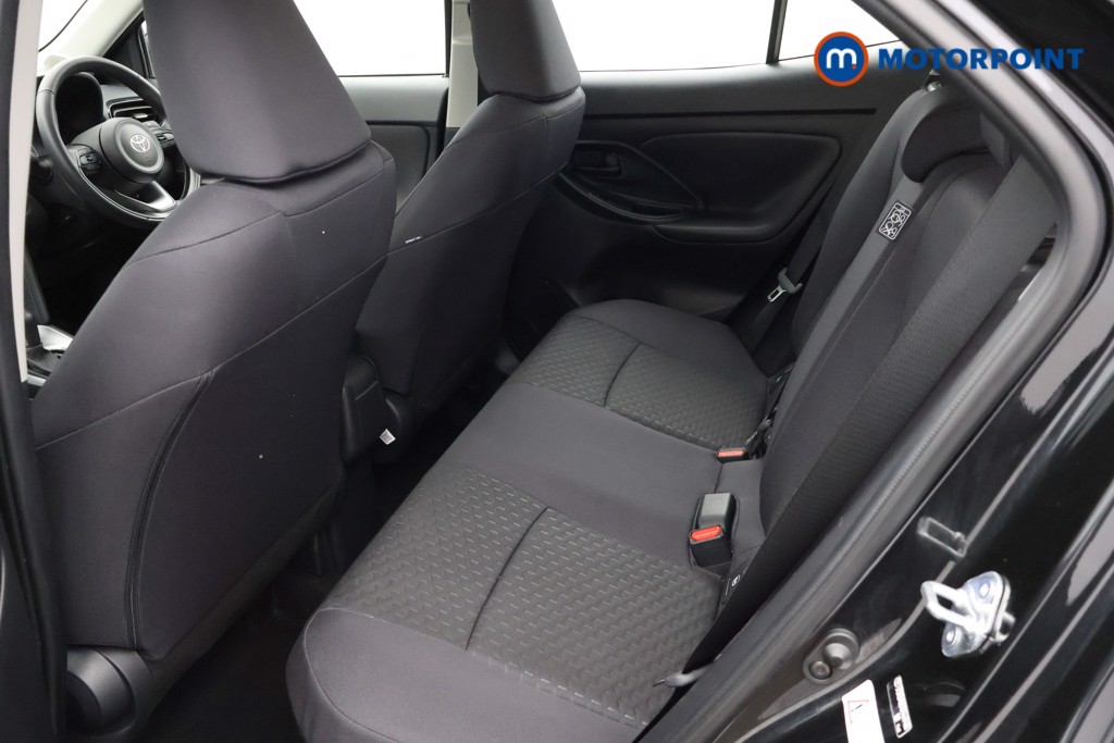 Toyota Yaris Cross Icon Automatic Petrol-Electric Hybrid Estate - Stock Number (1623396) - 17th supplementary image