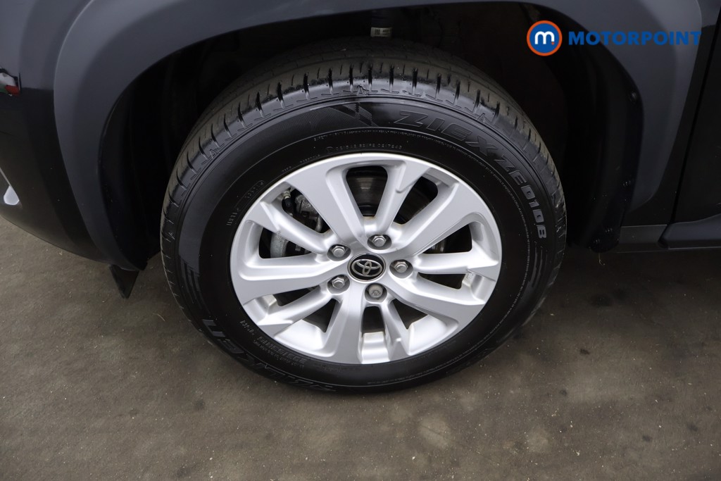 Toyota Yaris Cross Icon Automatic Petrol-Electric Hybrid Estate - Stock Number (1623396) - 20th supplementary image